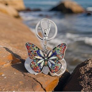 New butterfly rhinestone keychain